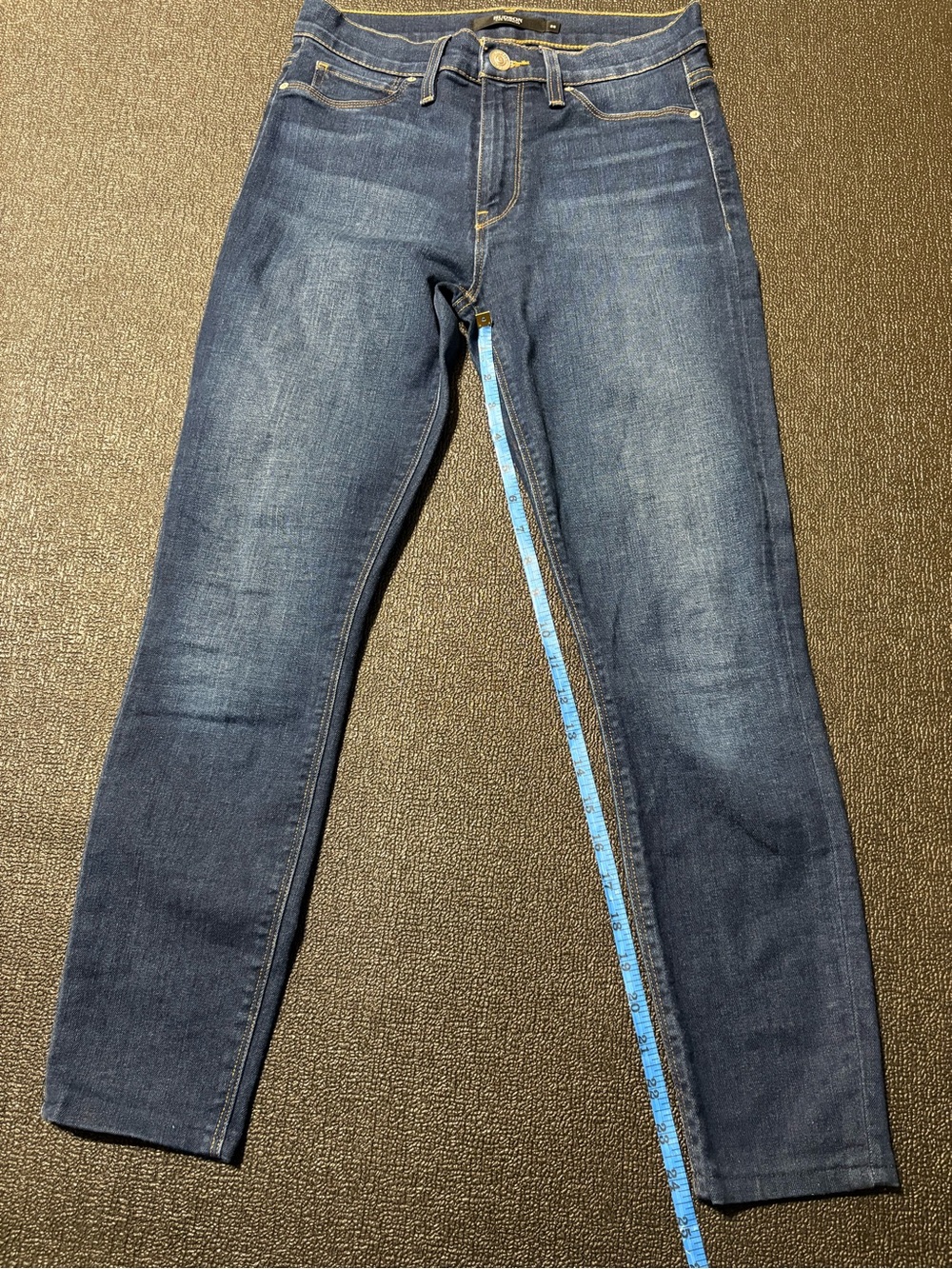 Hudson Los Angeles Barbara skinny jeans size 26